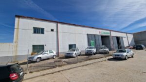 C/ Carrá Pardiñas nº 5 - 37339 Villoria (Salamanca) Taller en Villoria. 