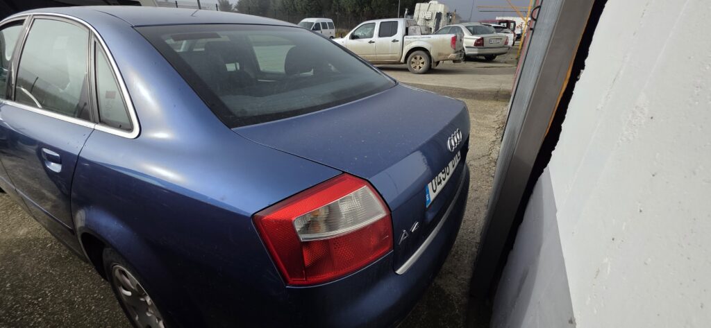 Audi A4 1.9 tdi diesel azul