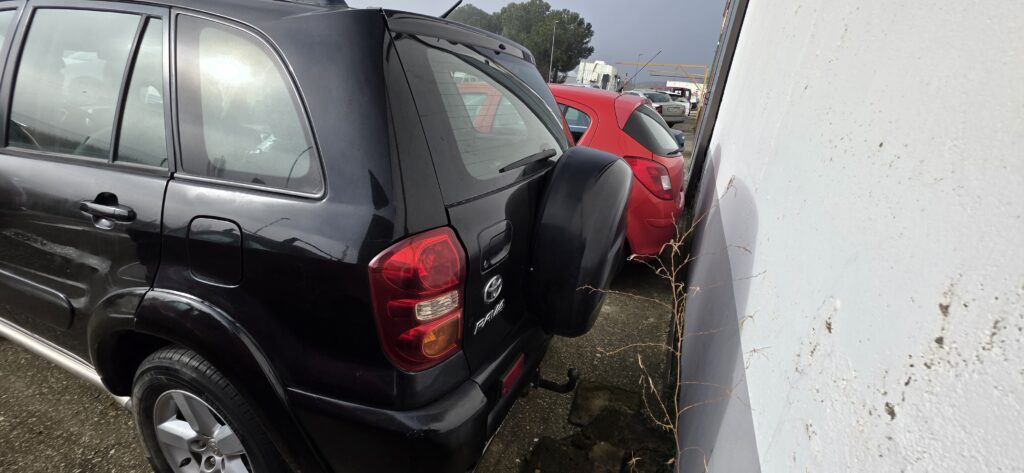 Toyota RAV 4 Negro D4D diesel