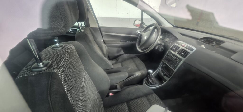 PEUGEOT 307 ranchera azul diesel